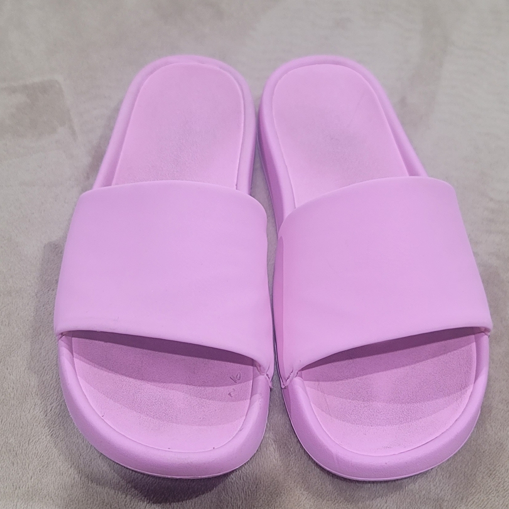 All In Motion Makena Slid3s